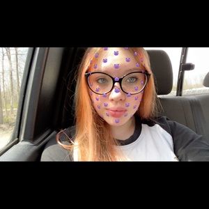 Meet your Posher, Abbi